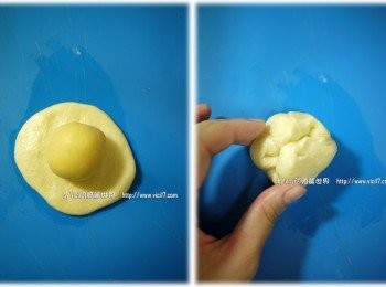 step10: 1 <span class="group_2">油皮</span>壓桿扁後2 把<span class="group_3">油酥</span>包在裡頭，口收緊