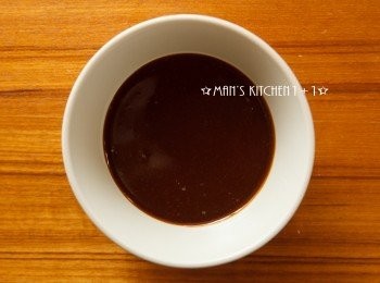 step2: 醬汁的材料調勻後備用。