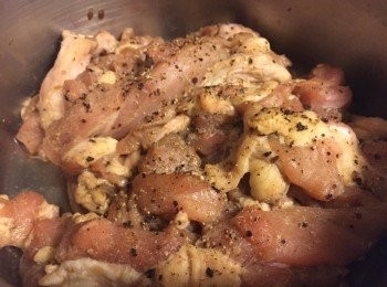 step4: 醃好的雞腿肉