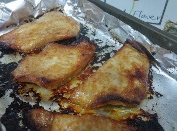 step5: 如有火鎗， 可在肉面上輕燒一下， 增加香味; 如無則可免。