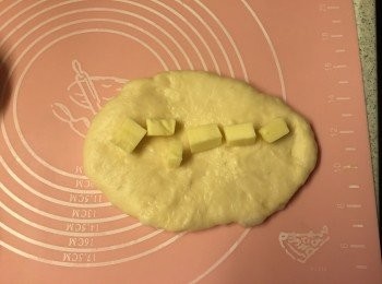 step6: 然後反轉, 加入高溶芝士點