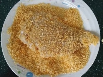 step9: 最後裹上麵包糠。