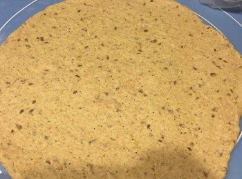 step4: 將整塊壓至1cm厚左右。