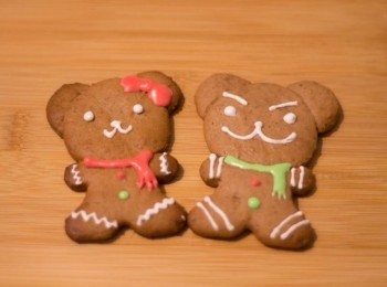 step13: 用唧袋或牛油紙唧筒唧上想要之模樣