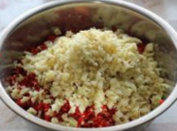 step5: 薑蒜末一起放進去