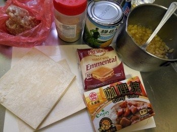 step1: 備好材料，把冷凍酥皮先退冰備用，