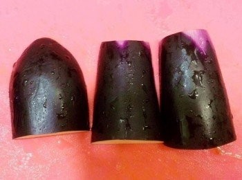 step3: 但是因為很厚,所以再中間剖開成兩半,這時會成為較薄的狀態