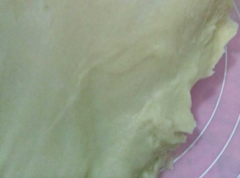 step3: 做小麵包，這樣的麵筋膜就可以了。