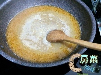 step4: 放牛肉卷回鑊至收汁