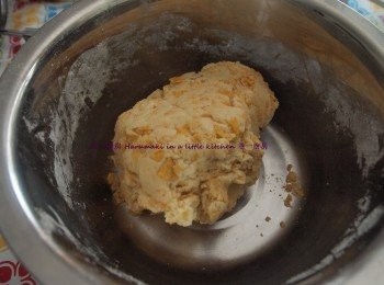 step7: 米片搓入麵糰