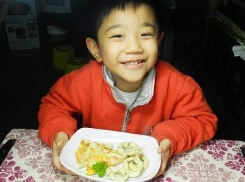 step13: 這就是我們今天母子兩的創意料理！媽媽們也一起來玩吧!!