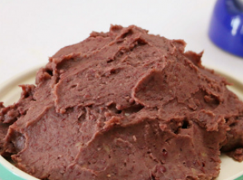 step6: 這是打好的紅豆蓉。