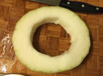 step2: 冬瓜去芯去皮, 大火蒸20分鐘, 上碟備用