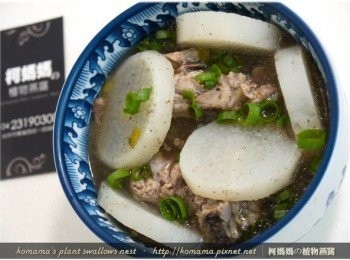 step7: 最後用二米量杯的水來煲煮即可，用電鍋烹煮，不但輕鬆省事，美味也倍增！