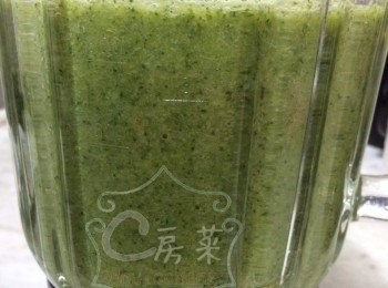 step1: 西蘭花湯做法
將食剩既蠔油西蘭花放涼, 放攪拌機加水攪成濃湯狀