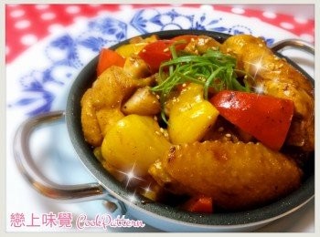 step6: 最後加入甜椒，快速炒勻即可。