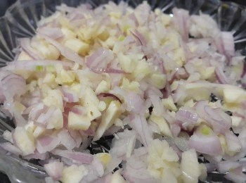 step3: 乾蔥，蒜粒