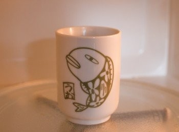 step3: 放入微波爐以高火加熱 1 至 2 分鐘即成。完成後可灑上糖霜作裝飾。