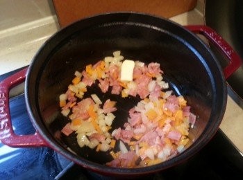 step5: 加牛油，炒至全溶化
