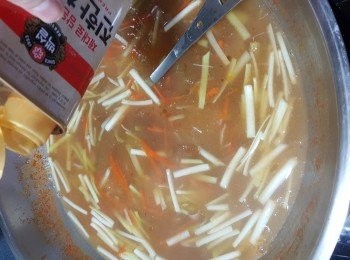 step14: 加少許麻油拌勻即可