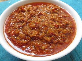 step5: 注：这个酱料可以冷藏一个月左右，如果做的量比较多，可以把一半冷冻起来。