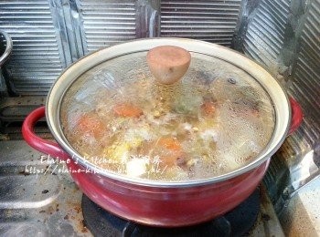 step9: 煲好後熄火才蓋上蓋焗30分鐘