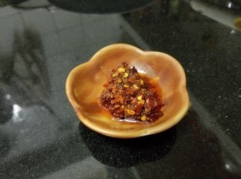 step1: 蝦米辣椒油