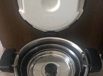 step3: 當D湯煲滾，我放落真空煲，大約三個鐘後就飲得啦！
