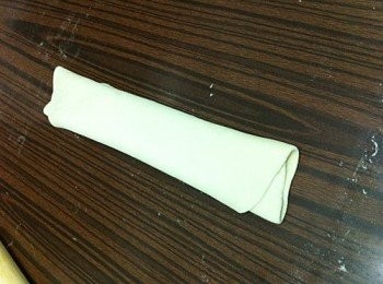 step6: 6)將麵團重疊