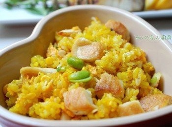 step9: 有魚、有肉、有蛋、有蔬菜，小小一碗，營養滿點。