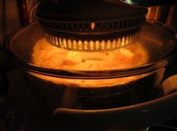 step7: 用光波爐200c,高架,每邊波8至10分鐘取出備用