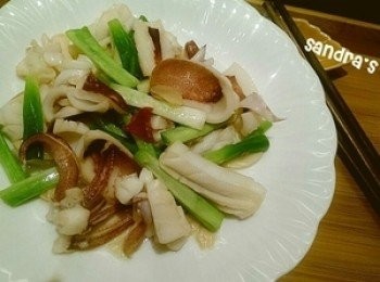 step5: 鮮甜美味的青蔥透抽完成上桌