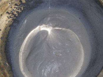 step4: 淡忌廉用攪拌機打至“杰“身