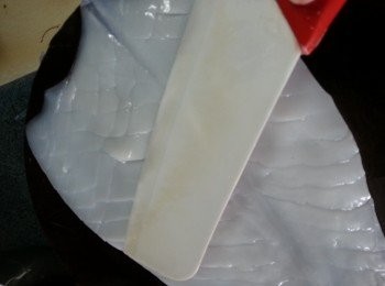 step3: 斜刀切十字紋,再切件