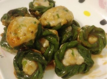 step1: 先將豆角洗乾淨,之後烚5分鐘至軟身,盛起備用