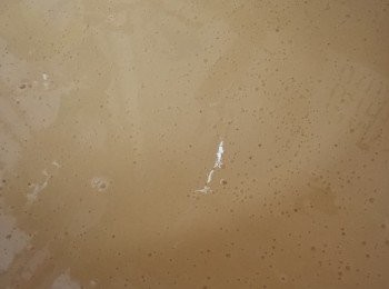 step6: 木薯粉及粘米粉拌勻，備用。將放涼後的紅棗糖水逐少加入木薯粉中。