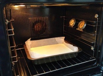 step5: 放入預熱180度焗爐焗約12分鐘至金黃熟透（因每個爐溫有別， 請不時觀察）