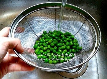 step4: 青豆用水沖一沖洗及瀝乾