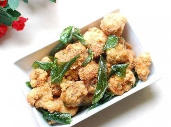 step5: 起鍋後加入胡椒鹽及辣椒粉