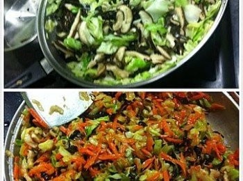 step2: 燒熱油，中火加入所有<span class="group_1">食材</span>炒熟。