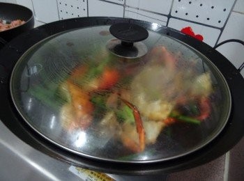 step5: 蓋上鑊蓋，焗一分鐘，試味，便可上碟。