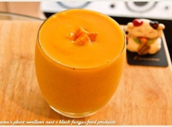 step4: 將所有<span class="group_1">食材</span>打成汁即可，濃郁的南瓜香氛，搭配綿滑細膩的口感，好喝不膩口！