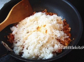step2: 加入泡菜和白飯