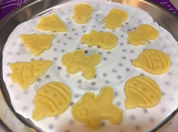 step7: 全部壓好就可以準備拎去焗