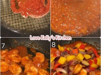 step2: 爆香紅洋蔥、紅椒和黃椒粒，然後盛起；
用回此鑊放入所有<span class="group_2">甜酸醬汁</span>調味料煮至滾起，將蝦仁回鑊兜均令每隻蝦仁都沾上<span class="group_2">甜酸醬汁</span>，再將4）回鑊炒均盛起便完成