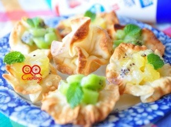 step9: 非常快速的就能完成簡單好吃的水果花脆餅囉!