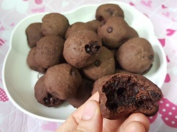 step14: 外脆內軟又煙un的親子朱古力粒麻薯波波就完成了