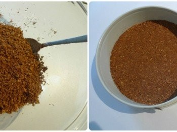 step1: 混合餅乾底－將放室溫融化的奶油、可可粉、花生醬、黑糖和鹽加入餅乾碎屑裡用手抓均勻，再緊密按壓在九吋蛋糕模型底部。