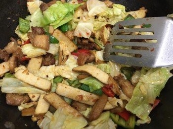 step22: 椰菜回鑊炒勻