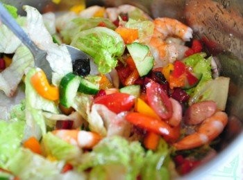 step5: 將所有<span class="group_1">食材</span>與調味輕輕拌勻即可